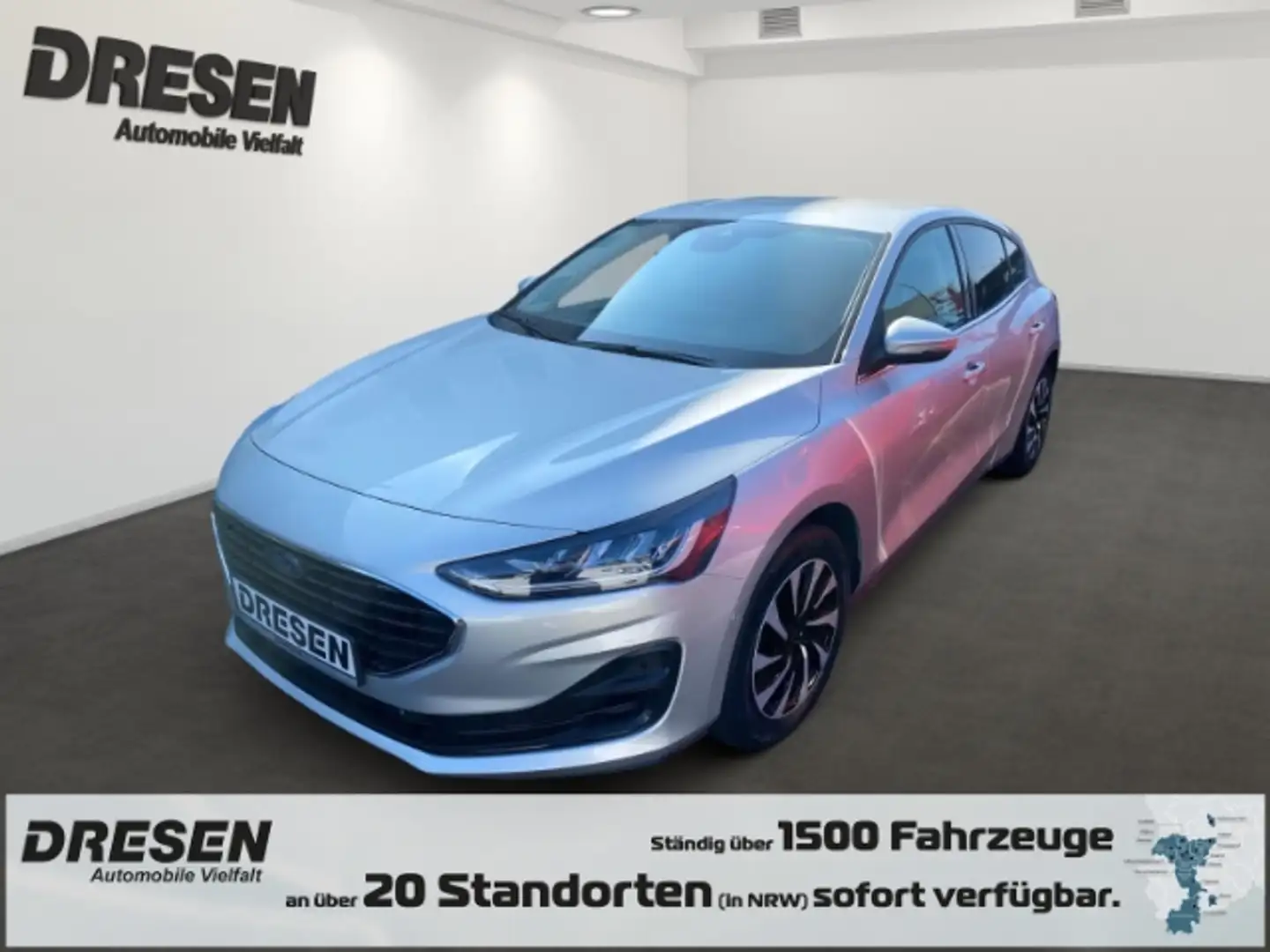 Ford Focus 1.0 EcoBoost Titanium 5Tg. + AHK abn. + Fahrerassi Silber - 1