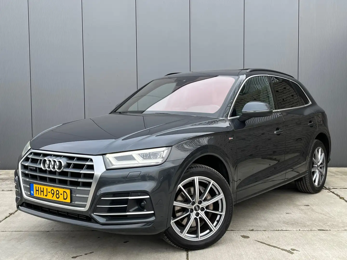 Audi Q5 50 TFSI e quattro S edition / Panoramadak / Trekha Grigio - 1