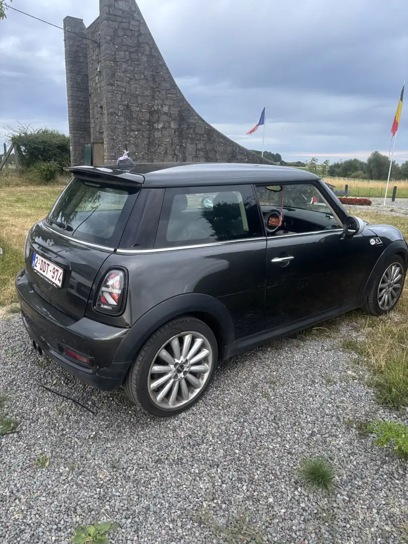 MINI Cooper S 1.6i - 2