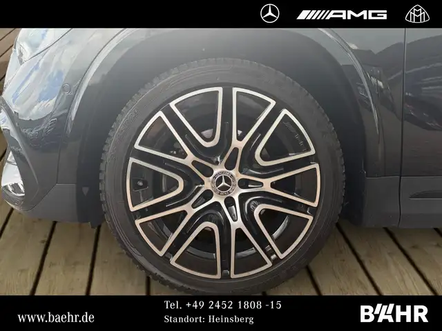 Mercedes-Benz GLA view 6