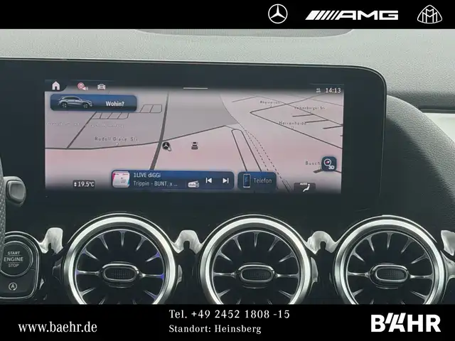 Mercedes-Benz GLA view 12