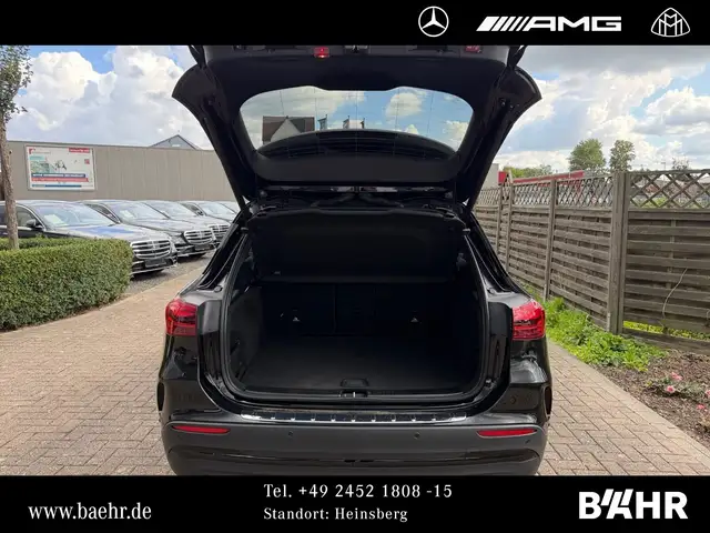 Mercedes-Benz GLA view 15