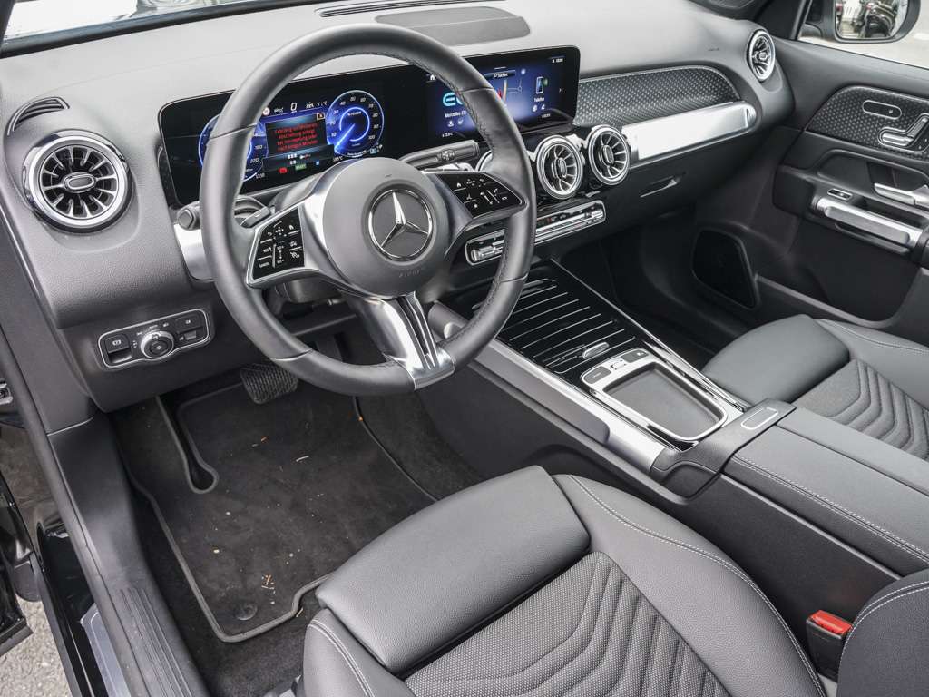 Mercedes-Benz EQB