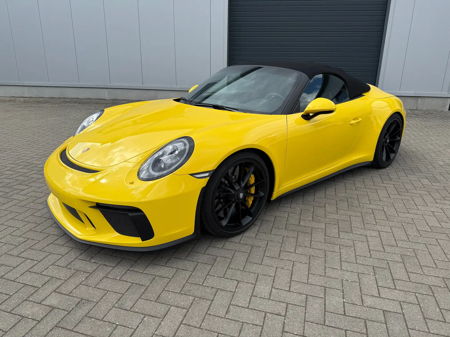 Porsche 991 911/991 Speedster/RACINGGELB/SCHALENSITZE/LED/LIFT Gelb - 2