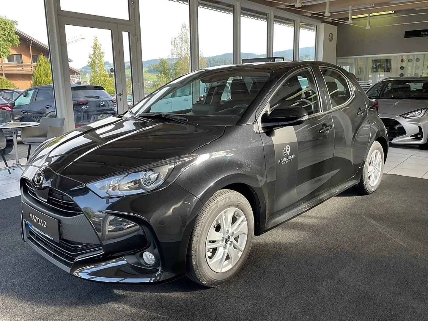 Mazda 2 Mazda2 Hybrid Centre Line Aut. Schwarz - 1