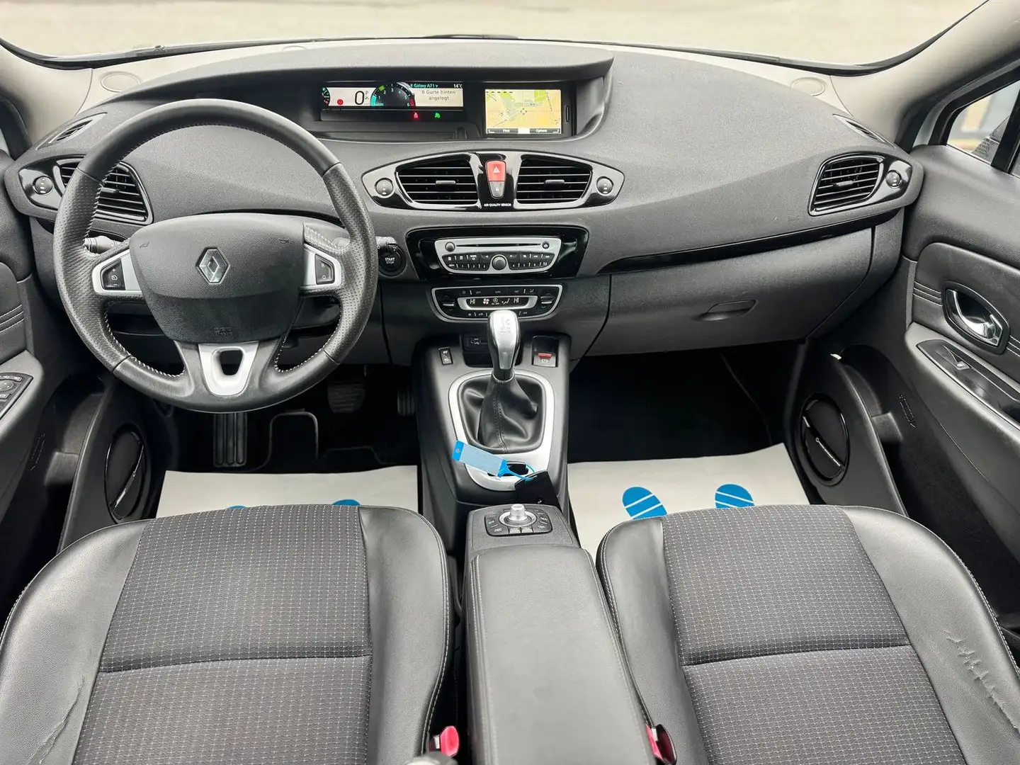 Renault Scenic BOSE Edition '1.Hand'Aut.'Navi'S-Heft' Weiß - 2