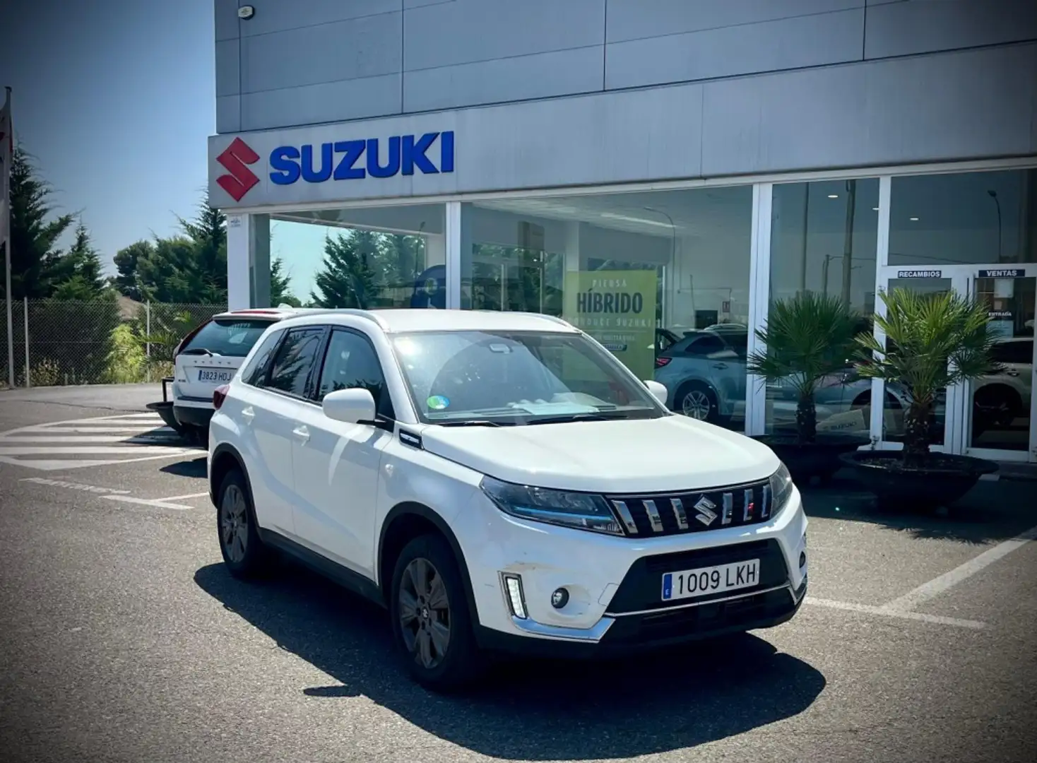 Suzuki Vitara 1.4 SMART HYBRID GLE 129 5P Blanco - 1