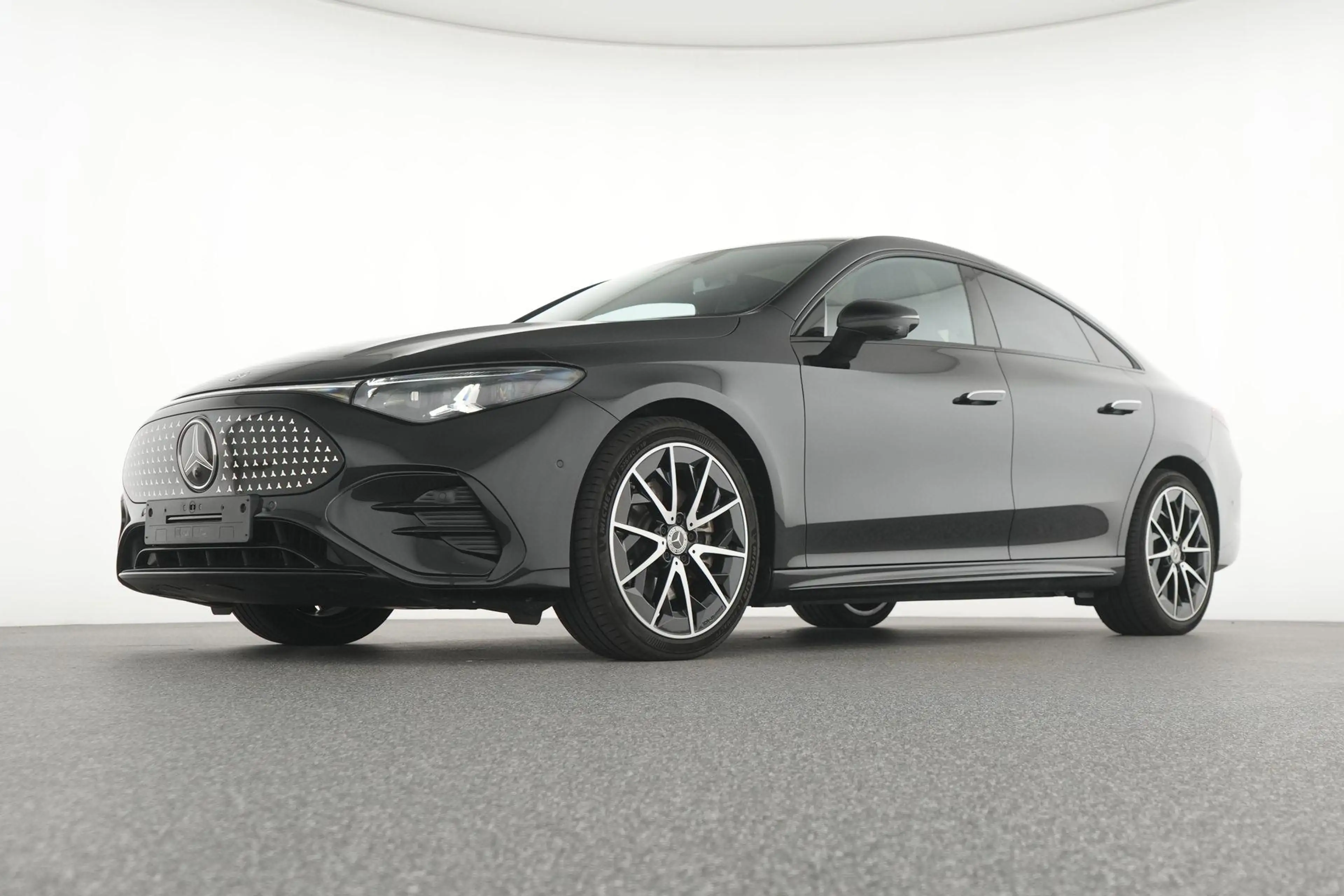 Mercedes-Benz CLA 250 250+ AMG Line — photo 10