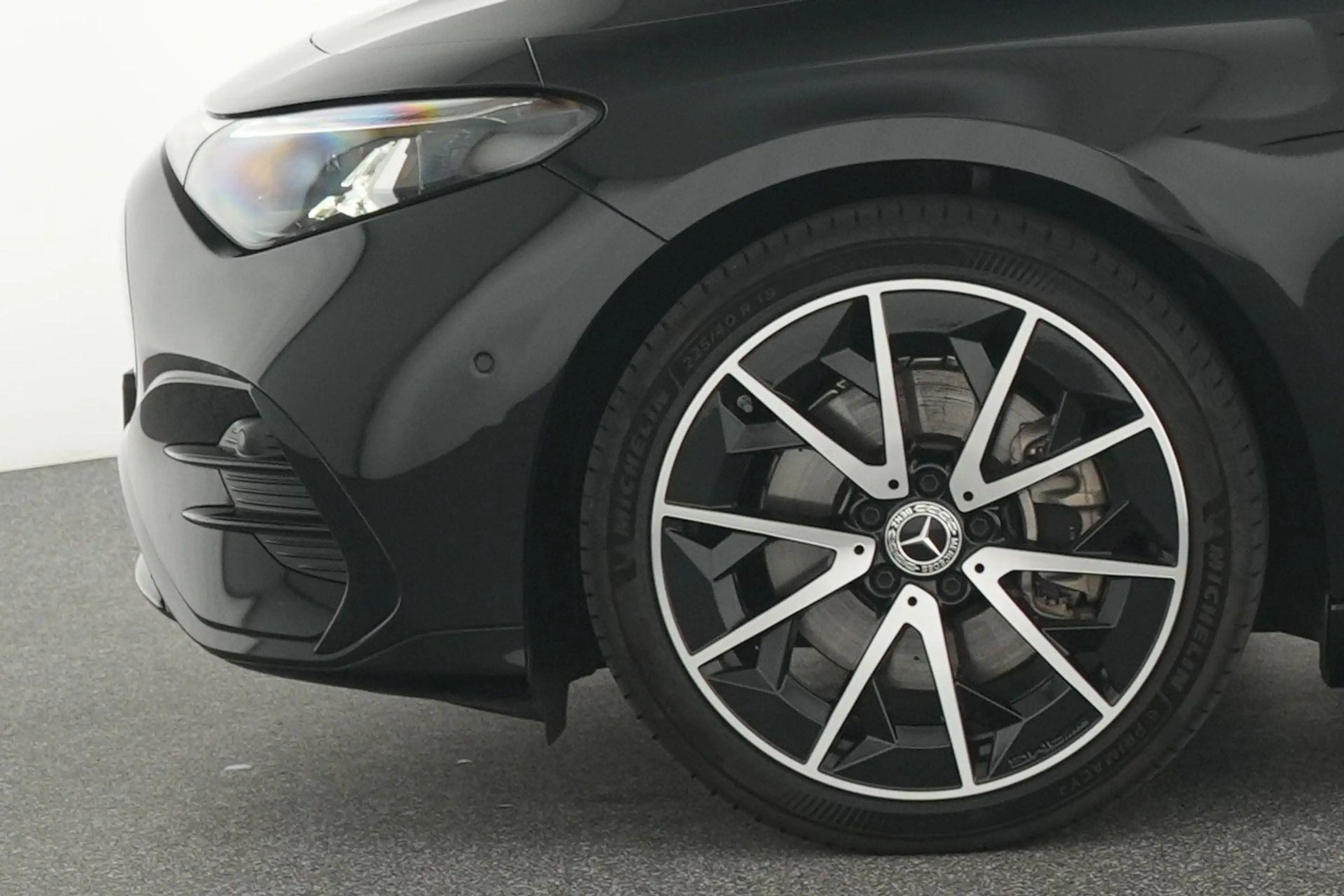 Mercedes-Benz CLA 250 250+ AMG Line — photo 5