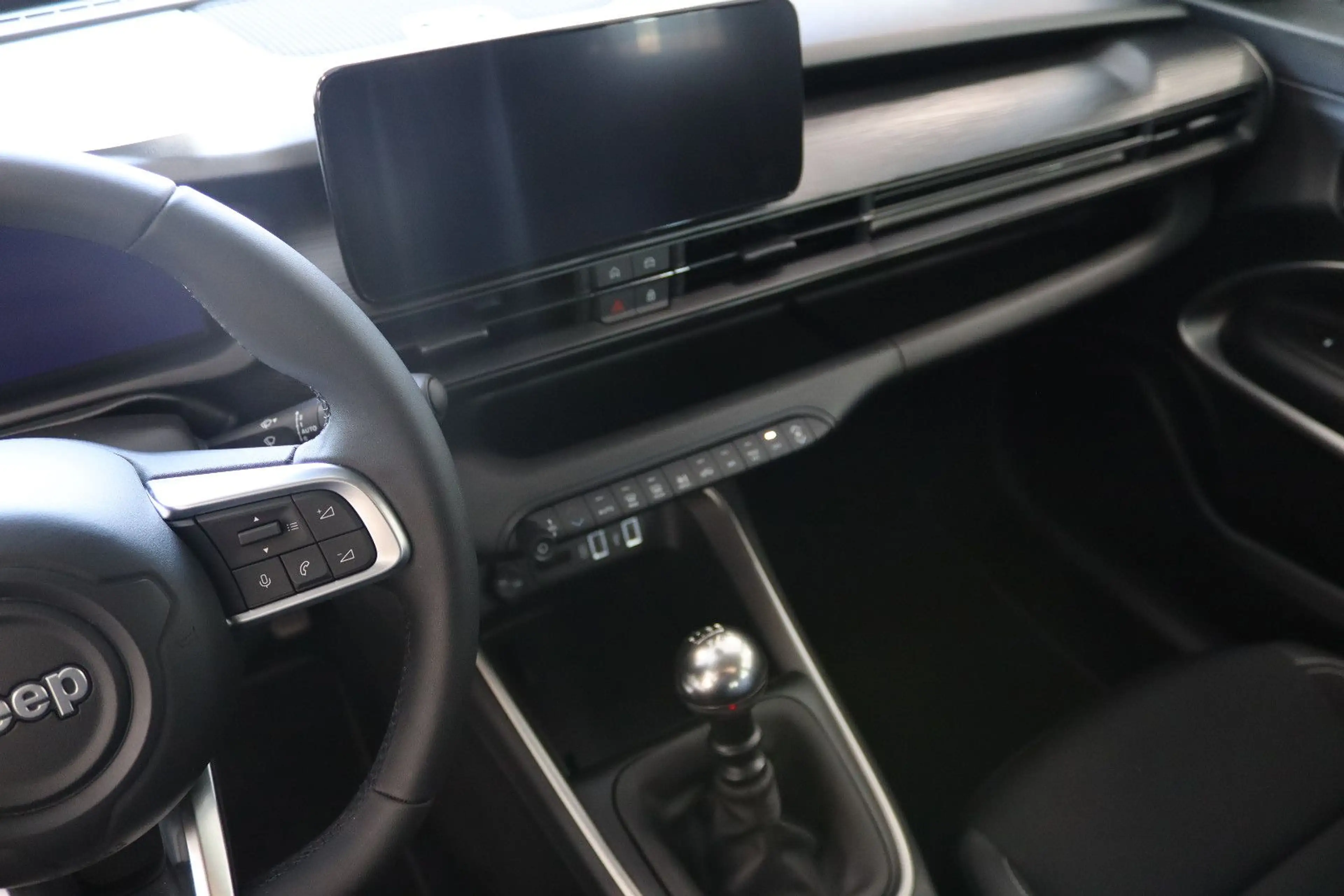 Jeep Avenger 1.2 Altitude * 1.HAND + 19TKM * — photo 13