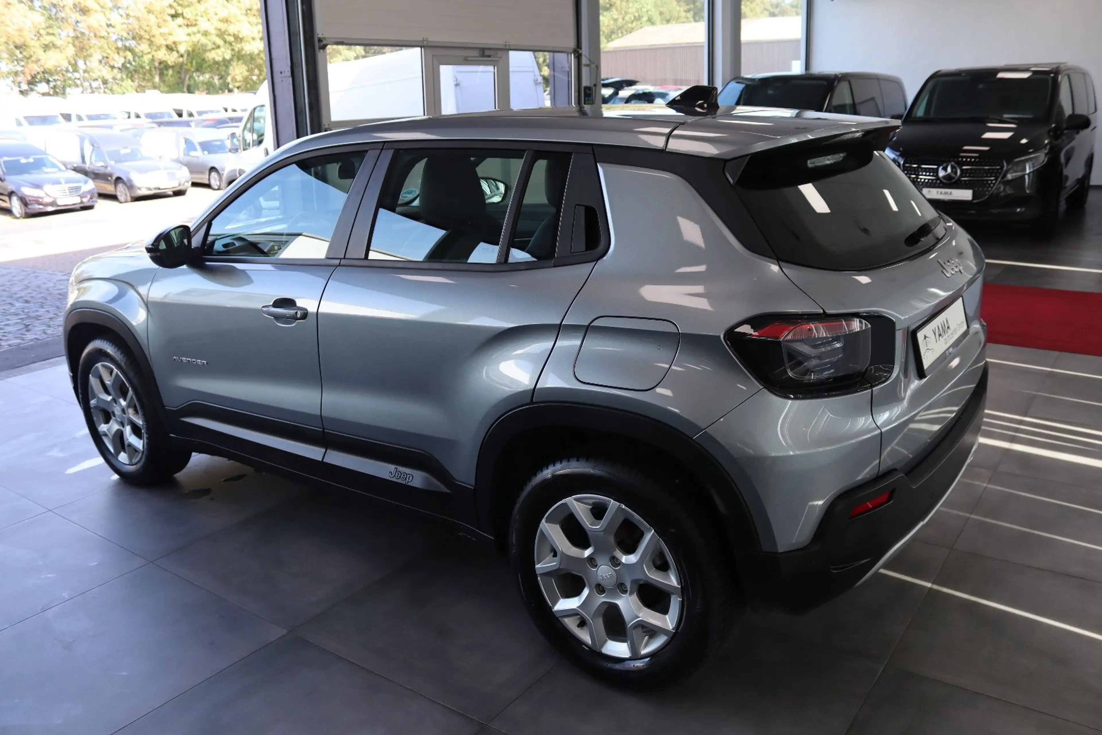 Jeep Avenger 1.2 Altitude * 1.HAND + 19TKM * — photo 5