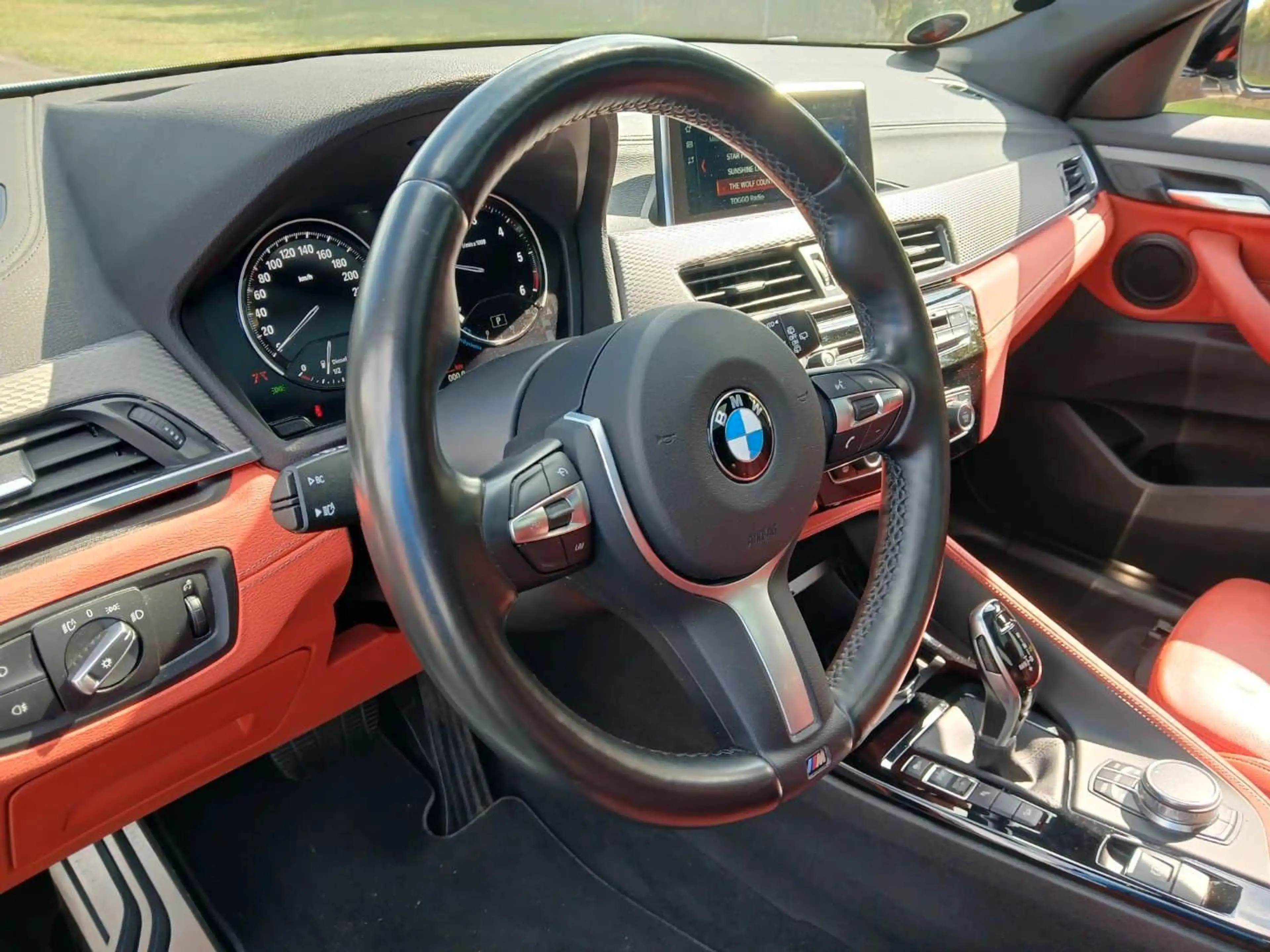 BMW X2 xDrive 20d M Sport/PANO/HiFi/HUD/20Zoll/LEDER — photo 6