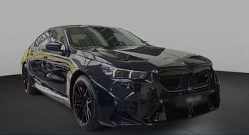 (G90) 4.4 V8 PHEV 727CH (585+197)