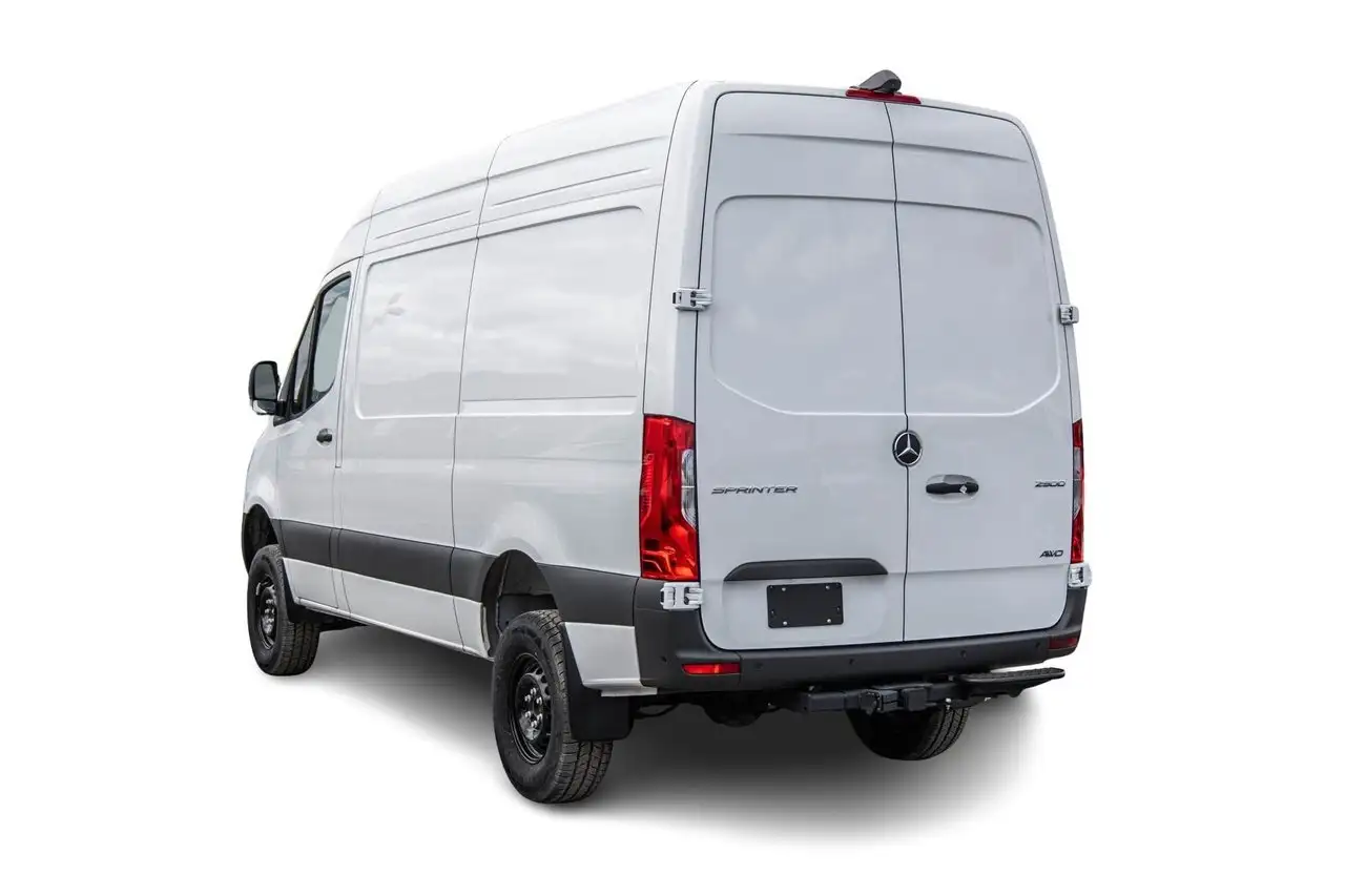 Mercedes-Benz Sprinter снимка Mercedes-Benz Sprinter