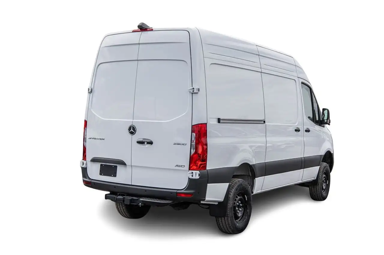 Mercedes-Benz Sprinter снимка Mercedes-Benz Sprinter