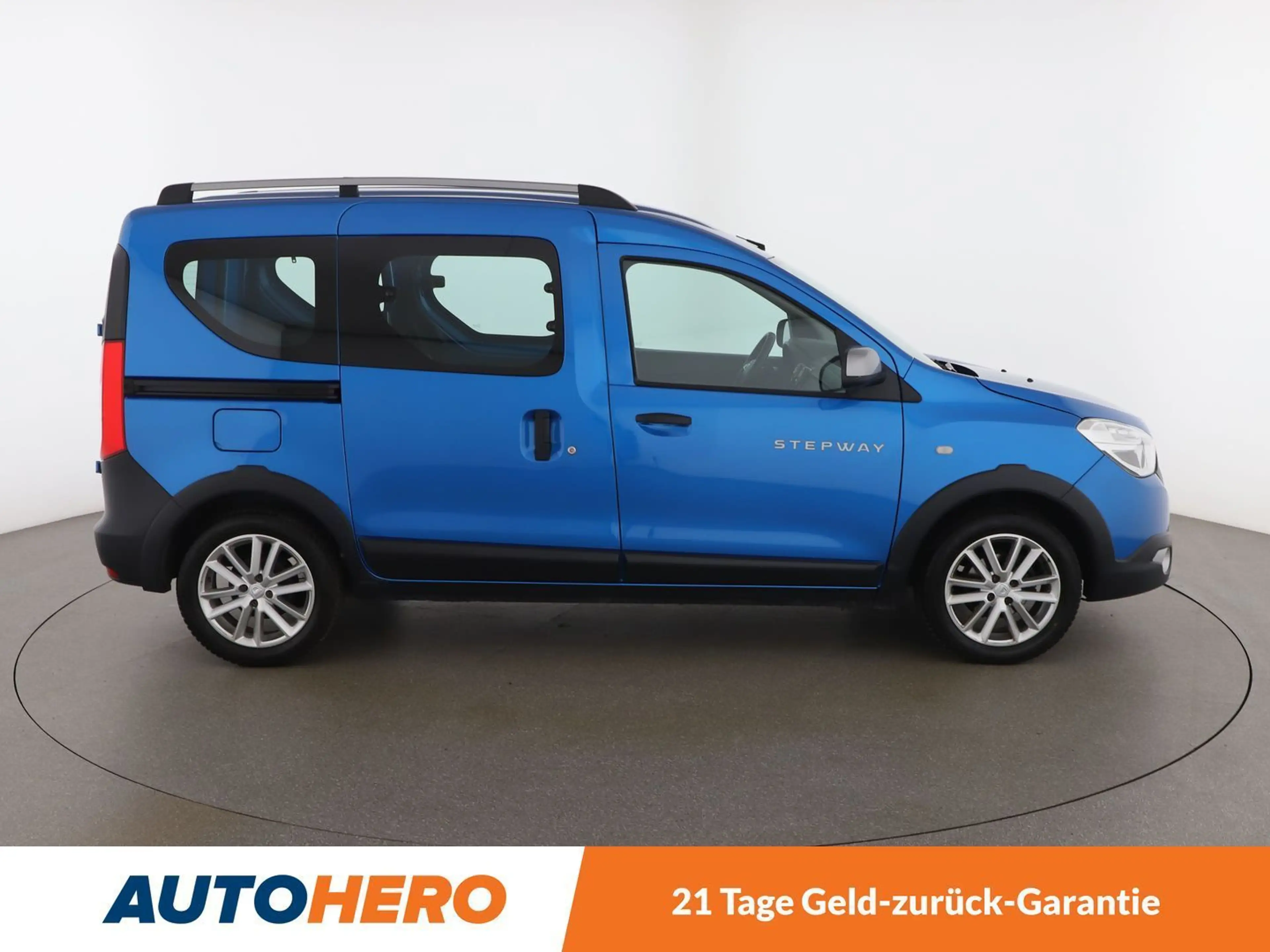 Dacia Dokker 1.6 SCe Stepway *NAVI*CAM*BT*KLIMA* — photo 7