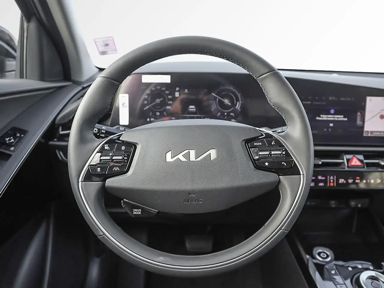 Kia Niro снимка Kia Niro
