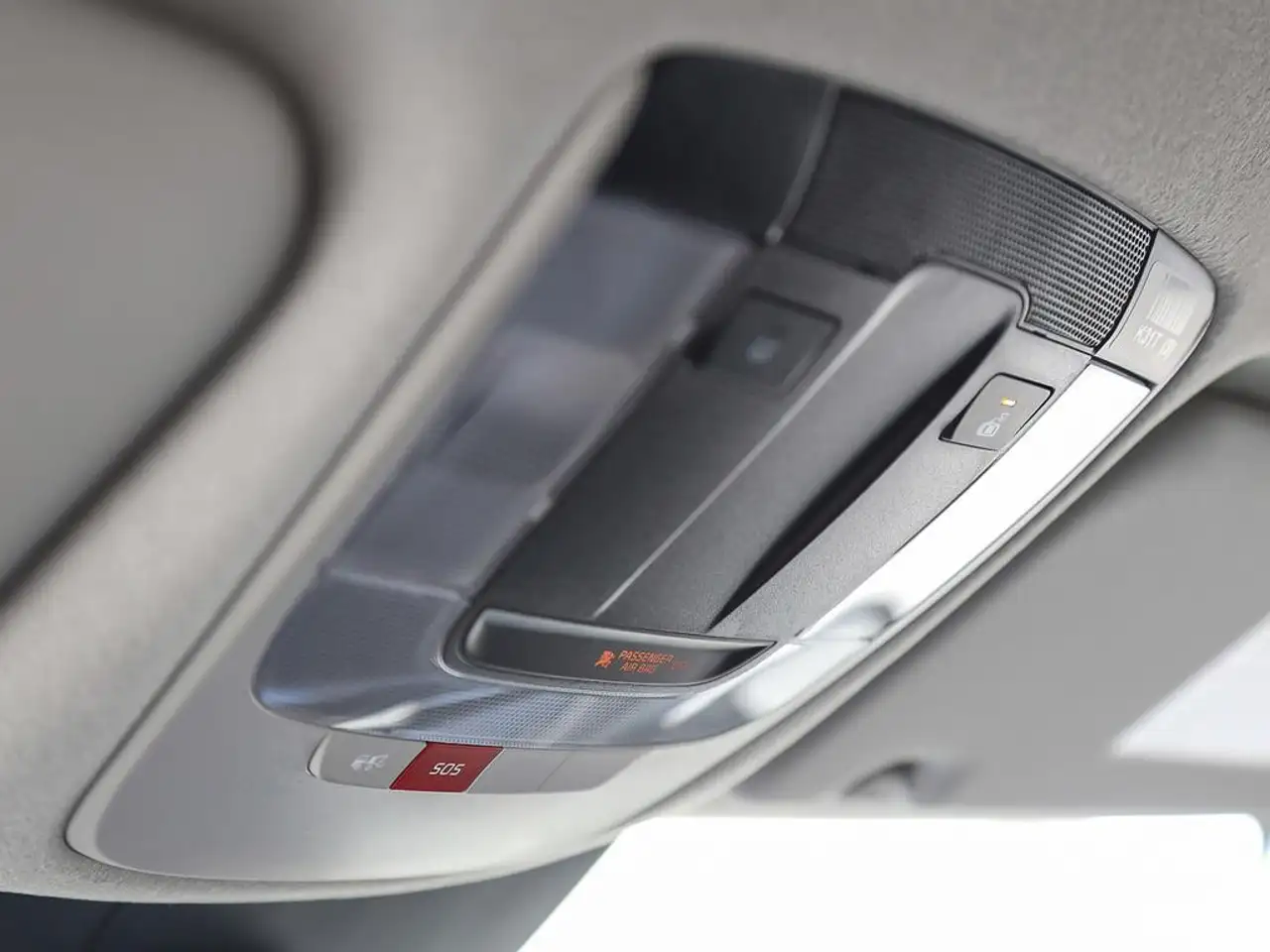Kia Niro снимка Kia Niro