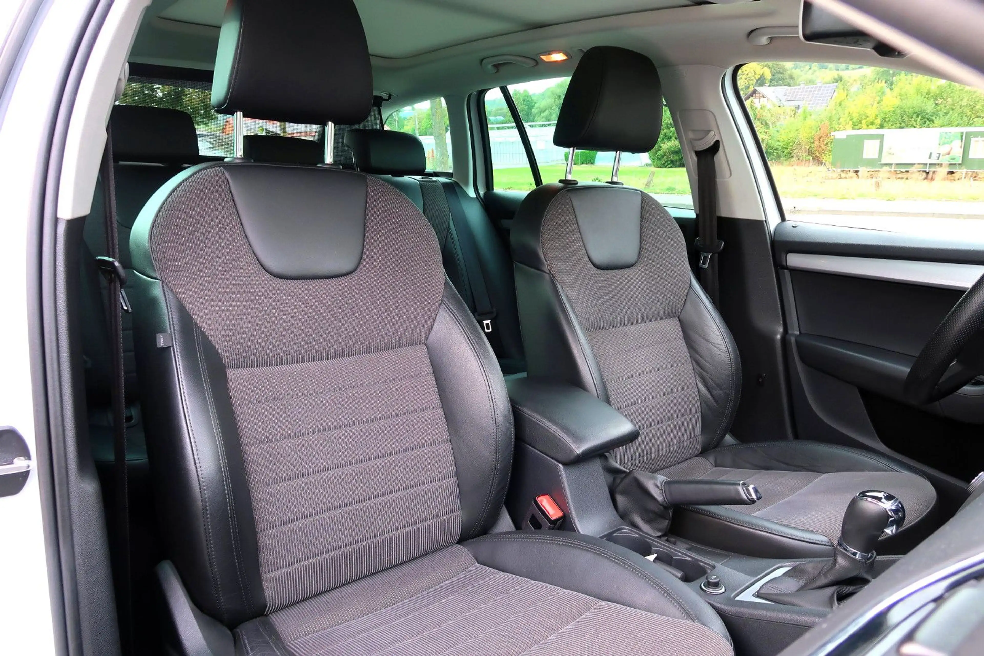 Skoda Octavia Comb"Style"17"AHKPanor"ACC"Leder"Xenon1Hd — photo 11