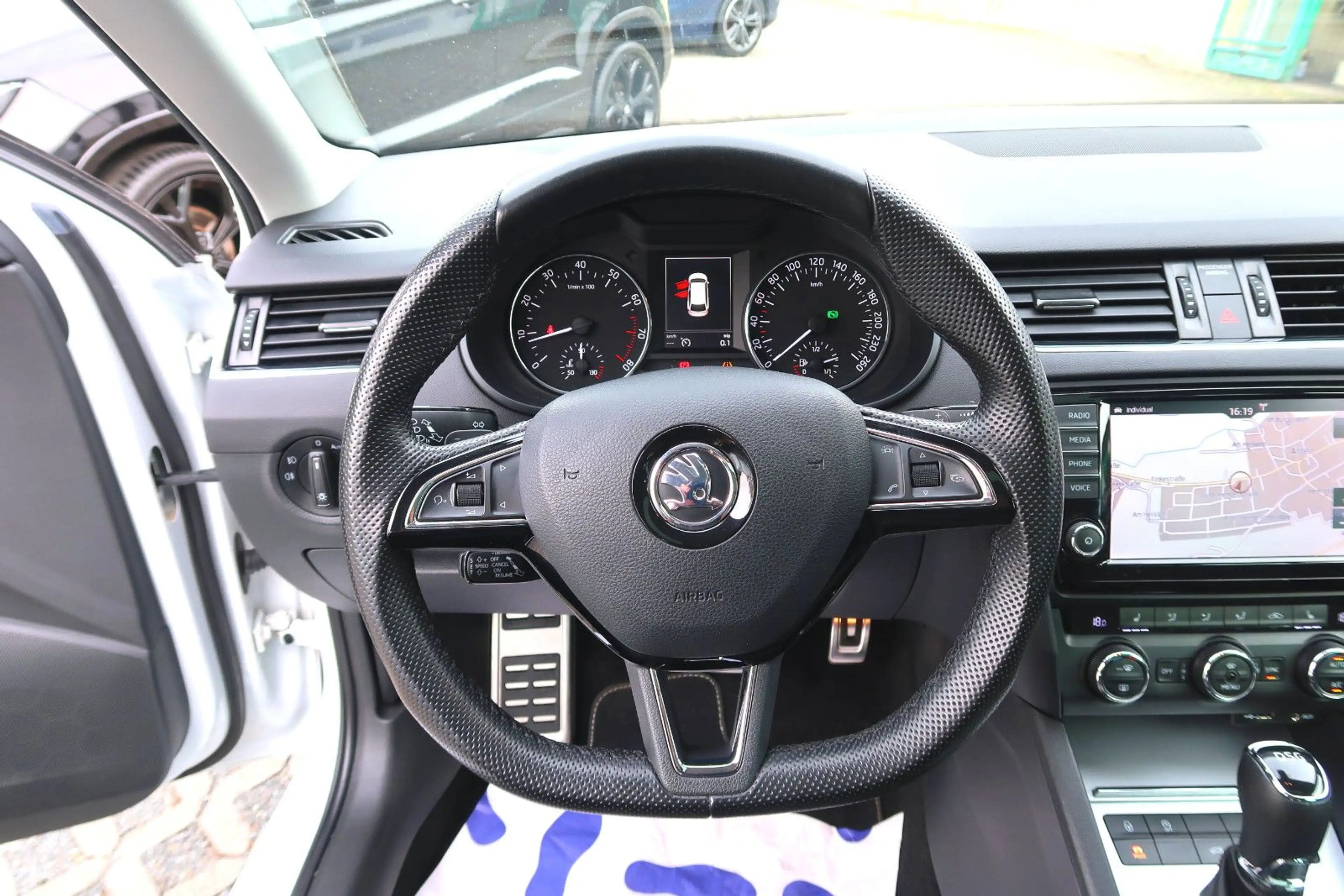 Skoda Octavia Comb"Style"17"AHKPanor"ACC"Leder"Xenon1Hd — photo 13