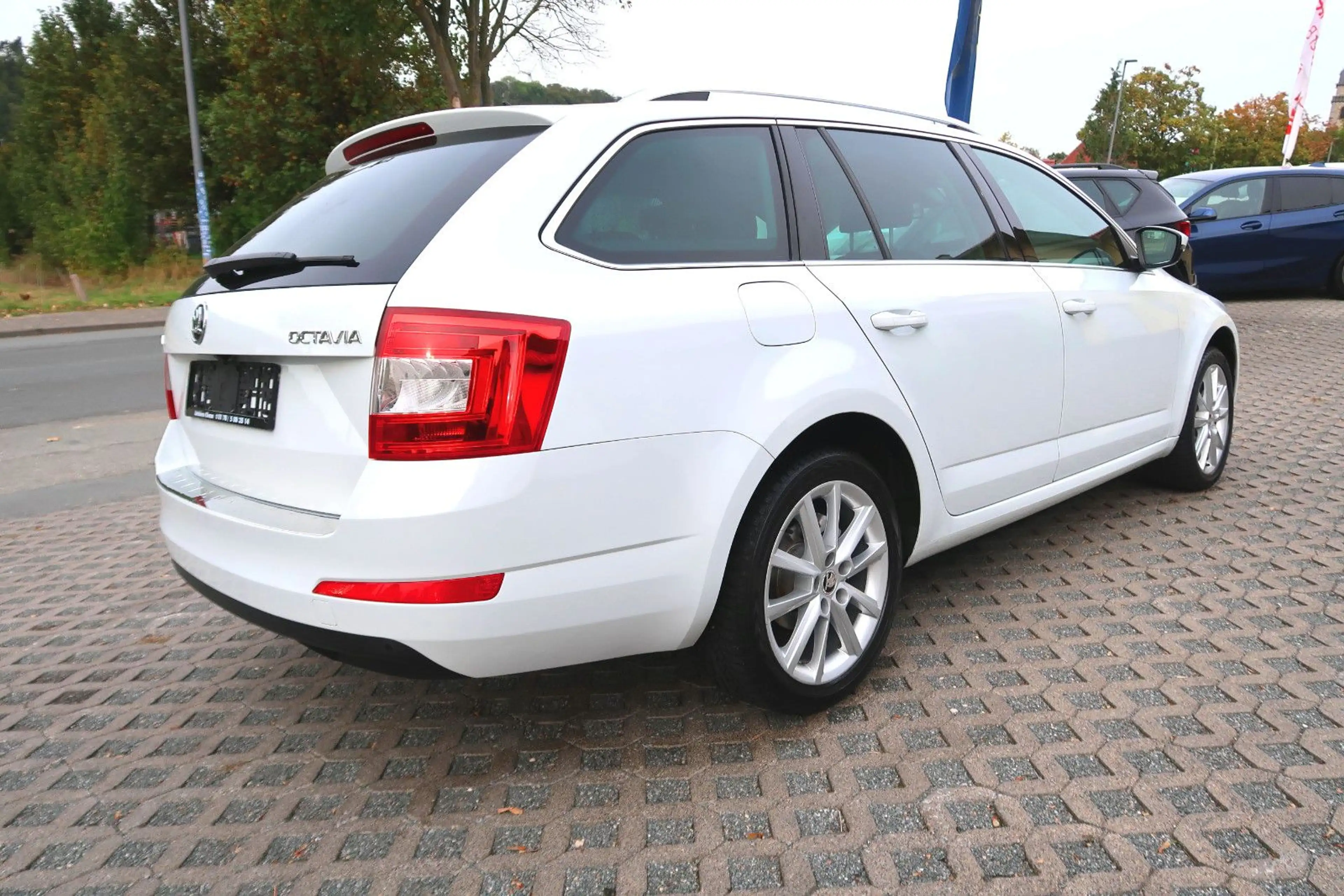 Skoda Octavia Comb"Style"17"AHKPanor"ACC"Leder"Xenon1Hd — photo 7