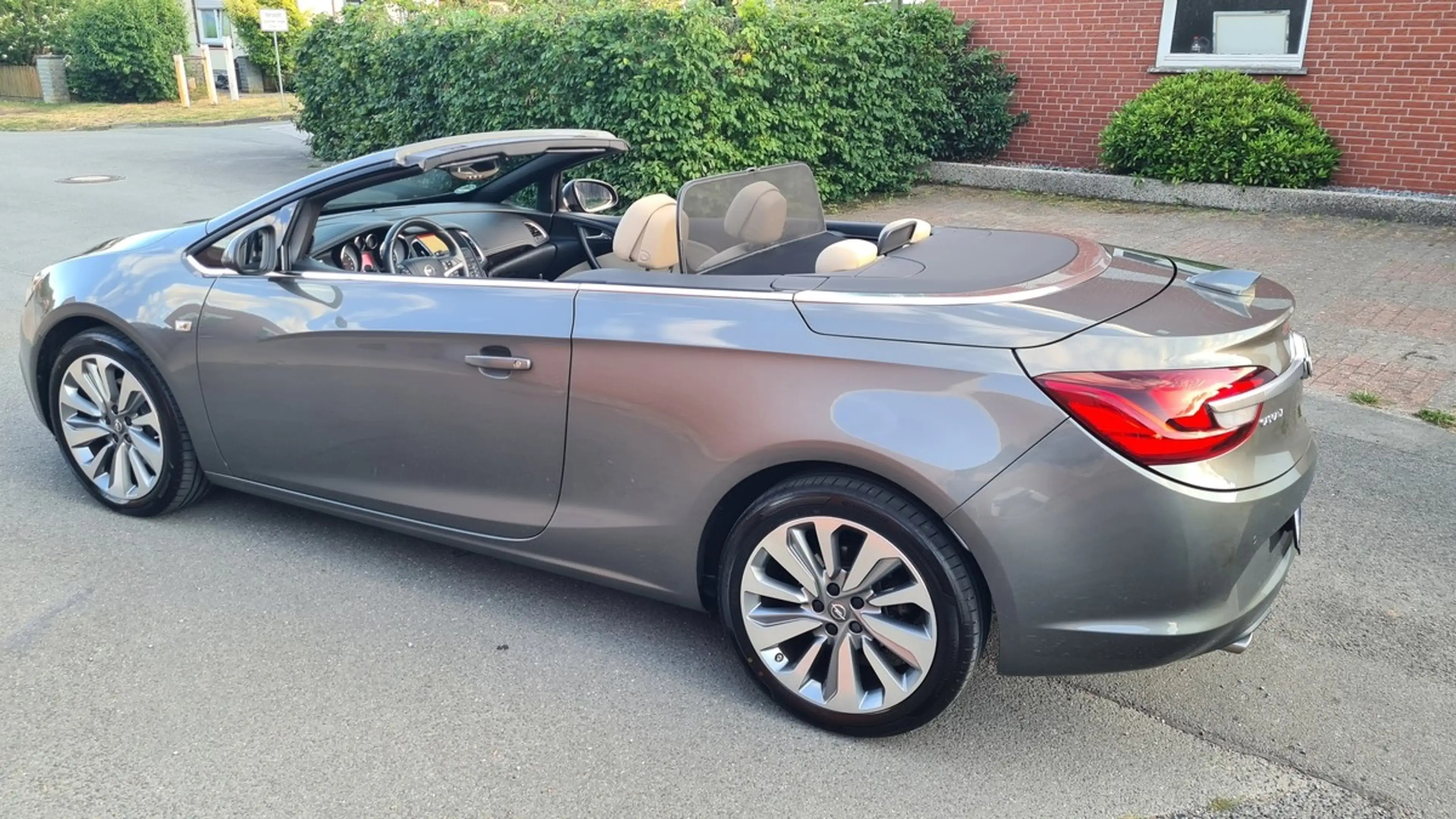 Opel Cascada 1.4 Turbo Innovation Bi-Xenon,Leder, Erst 41Tkm 1. — photo 13