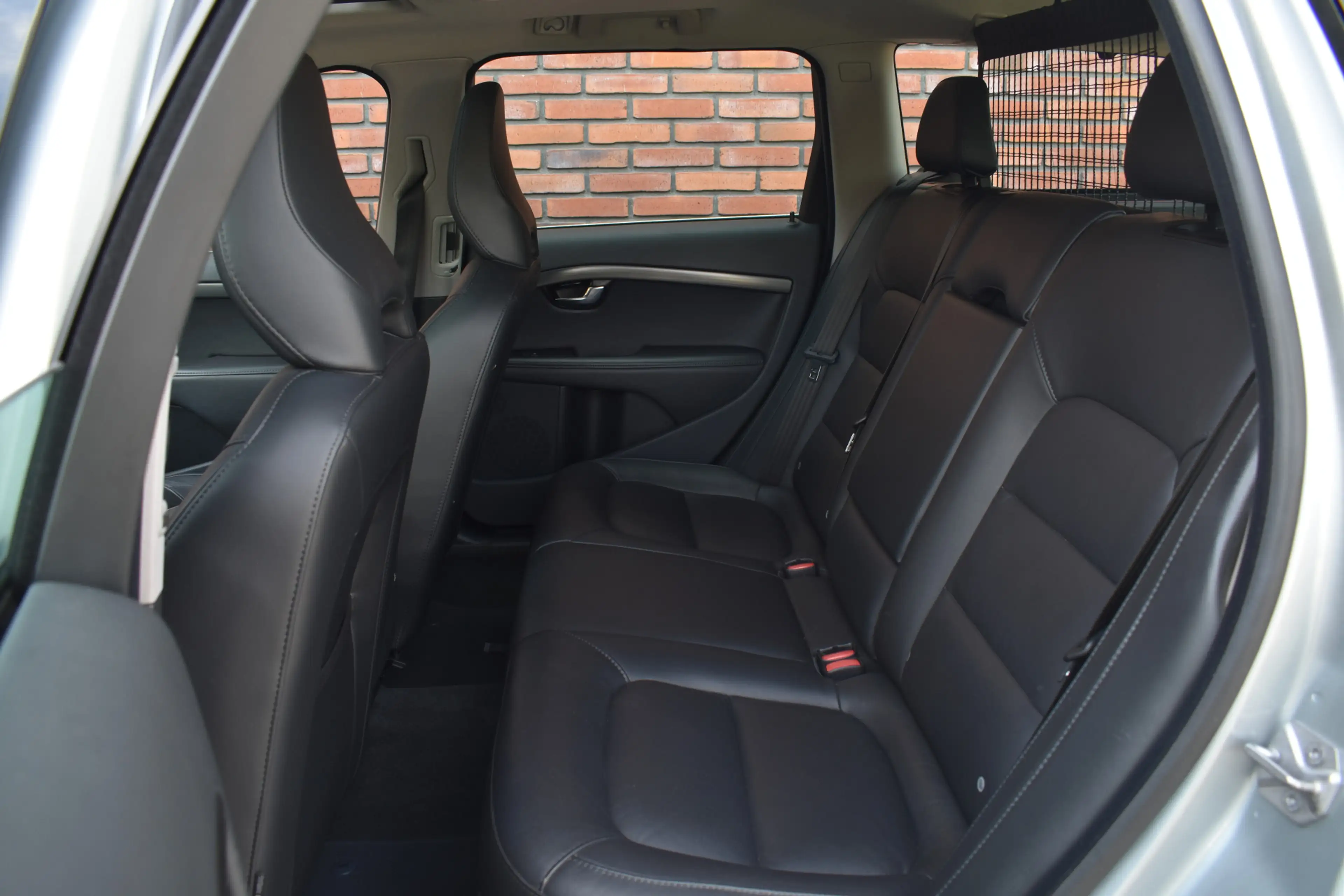 Volvo V70 T4 190PK Automaat Polar+ | Trekhaak | ACC | Stoelv — photo 13