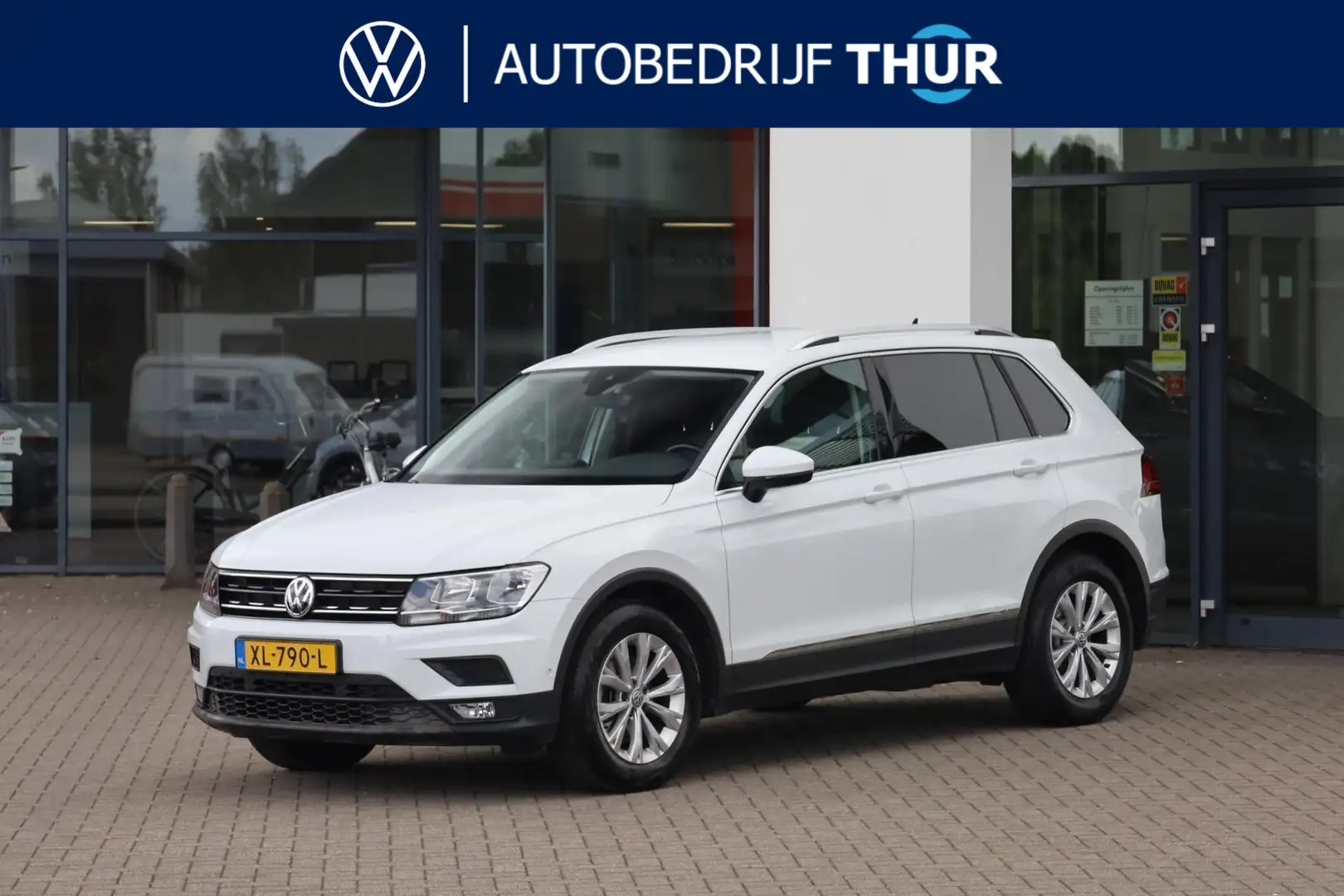 Volkswagen Tiguan 1.5 TSI Comfortline Business 130PK / 96kW, NL Auto Wit - 1
