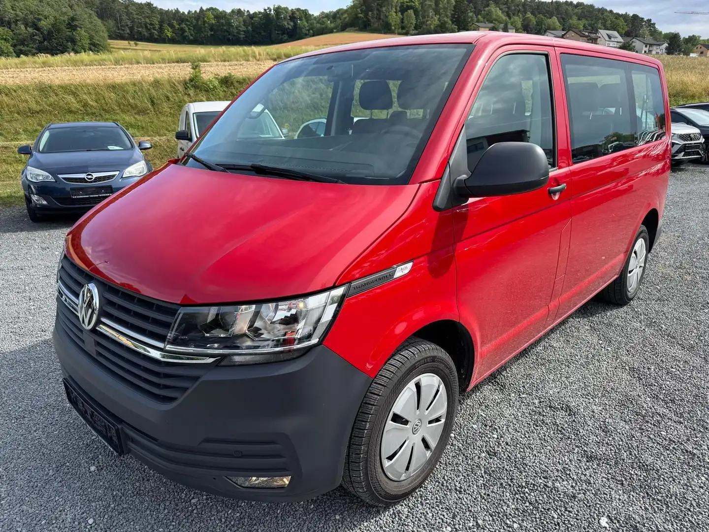 Volkswagen T6 Transporter T6.1 Transporter Kombi 2.0 TDI  *9-SITZER*PDCHI+ Rot - 2