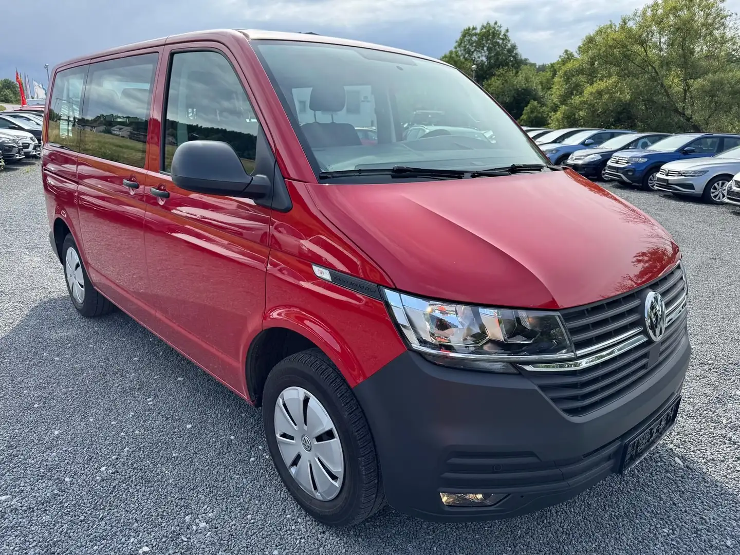 Volkswagen T6 Transporter T6.1 Transporter Kombi 2.0 TDI  *9-SITZER*PDCHI+ Rot - 1