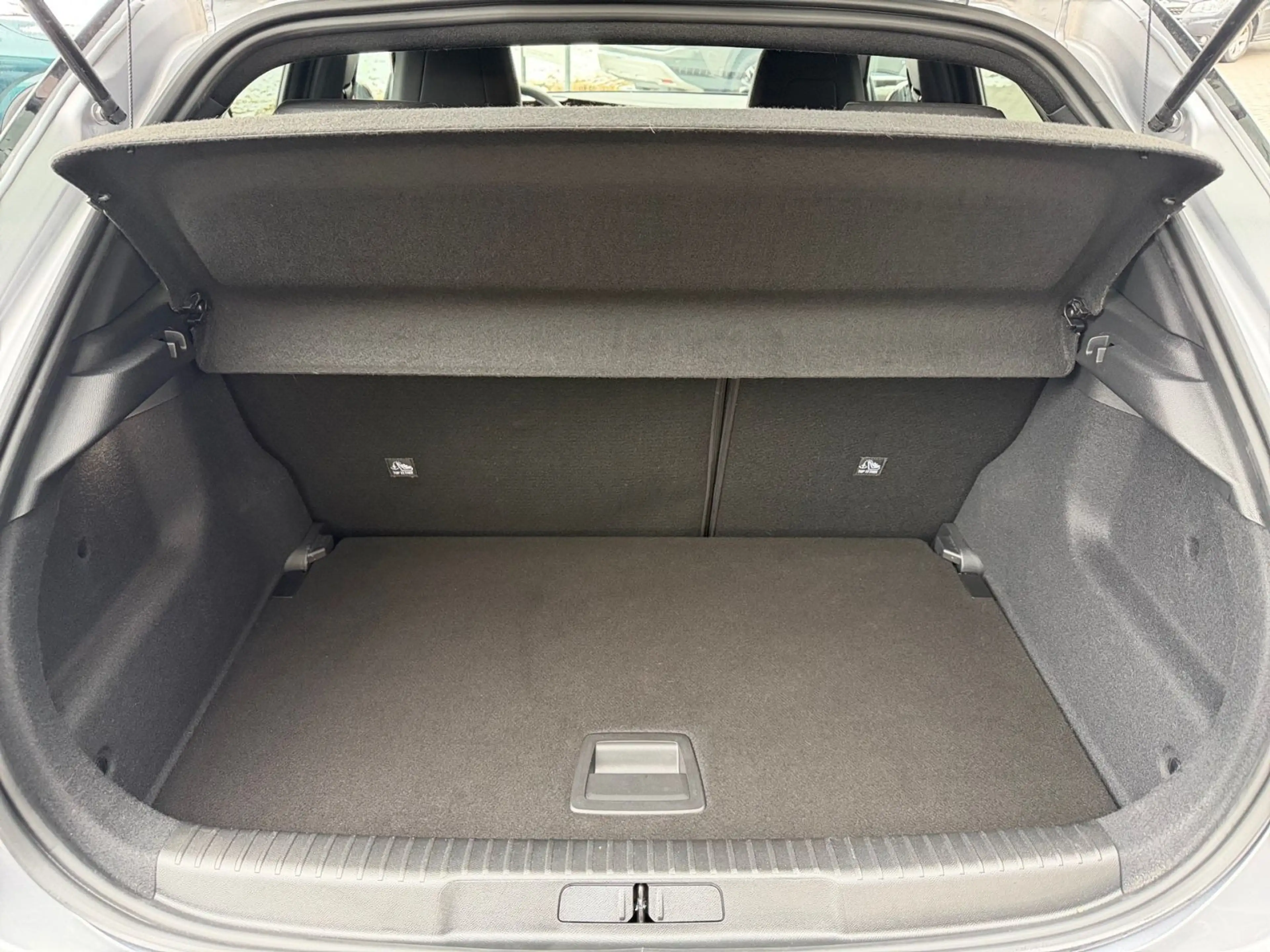 Opel Mokka 1.2 Mild-Hybrid, LED,Kamera,SHZ,DAB,BLACK — photo 13
