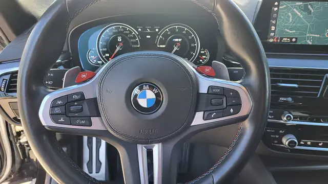 BMW M5 view 7
