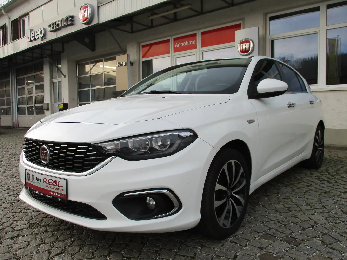 Fiat Tipo Lounge Weiß - 1
