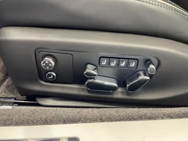 Bentley Continental GT view 9