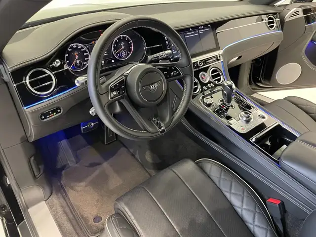 Bentley Continental GT view 15