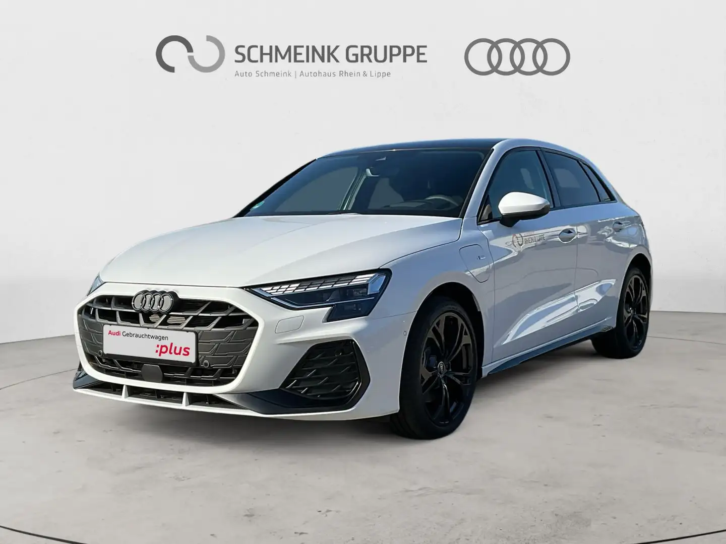 Audi A3 40 TFSI e S line Matrix Pano ACC Weiß - 1