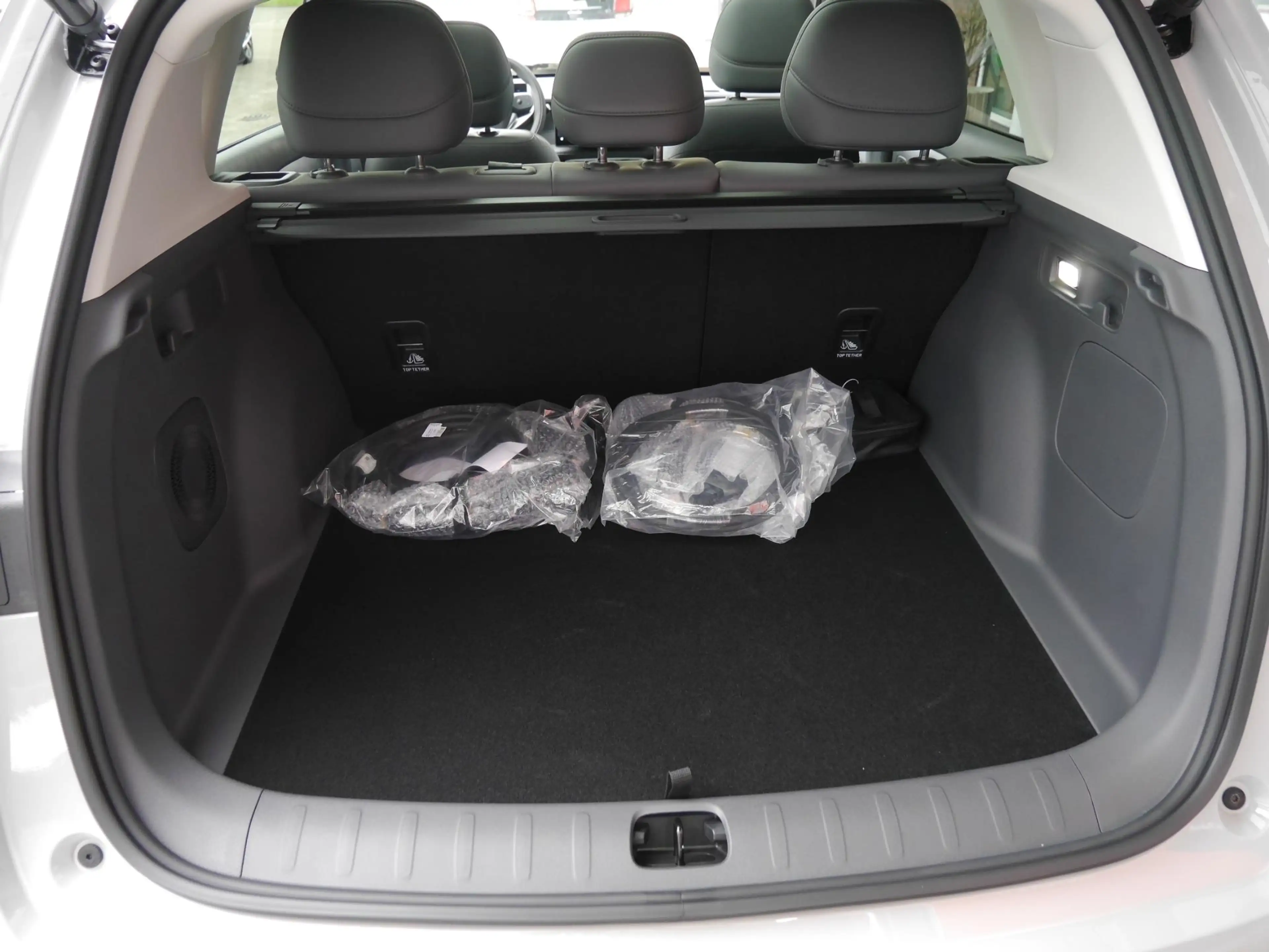 Leapmotor B10 Design ProMax 67.1 kWh | Meerdere kleuren leverbaa — photo 9
