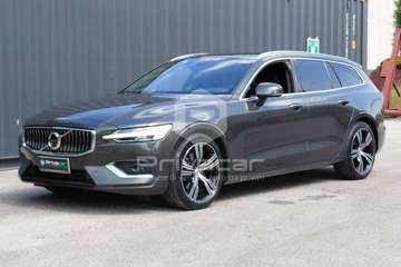 V60 B4 (d) Geartronic Inscription