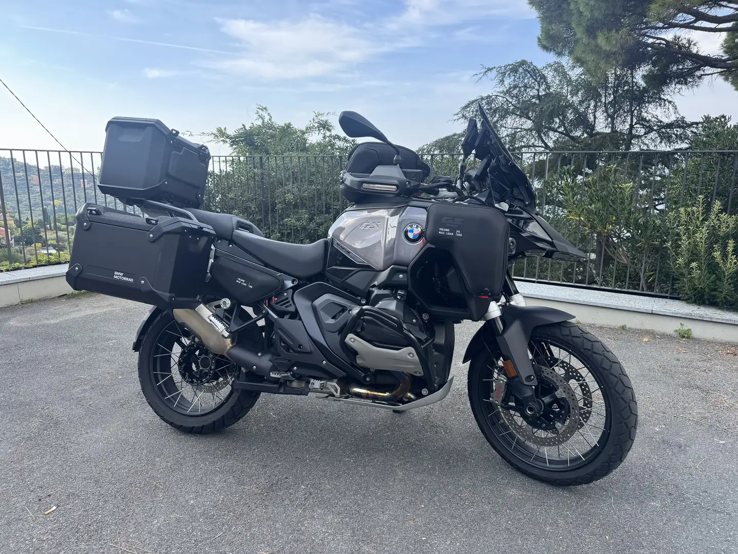BMW R1300 GS Adventure Bmw r 1300 gs adv triple black crna - 2