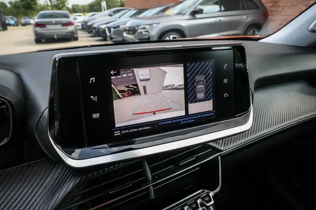 Peugeot 2008 view 14