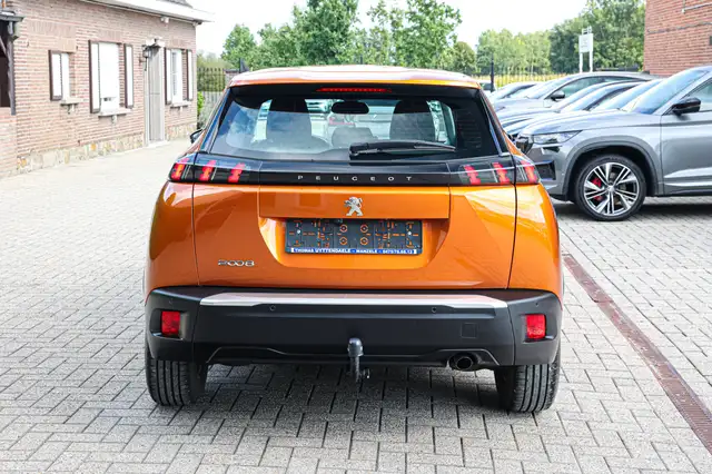 Peugeot 2008 view 6