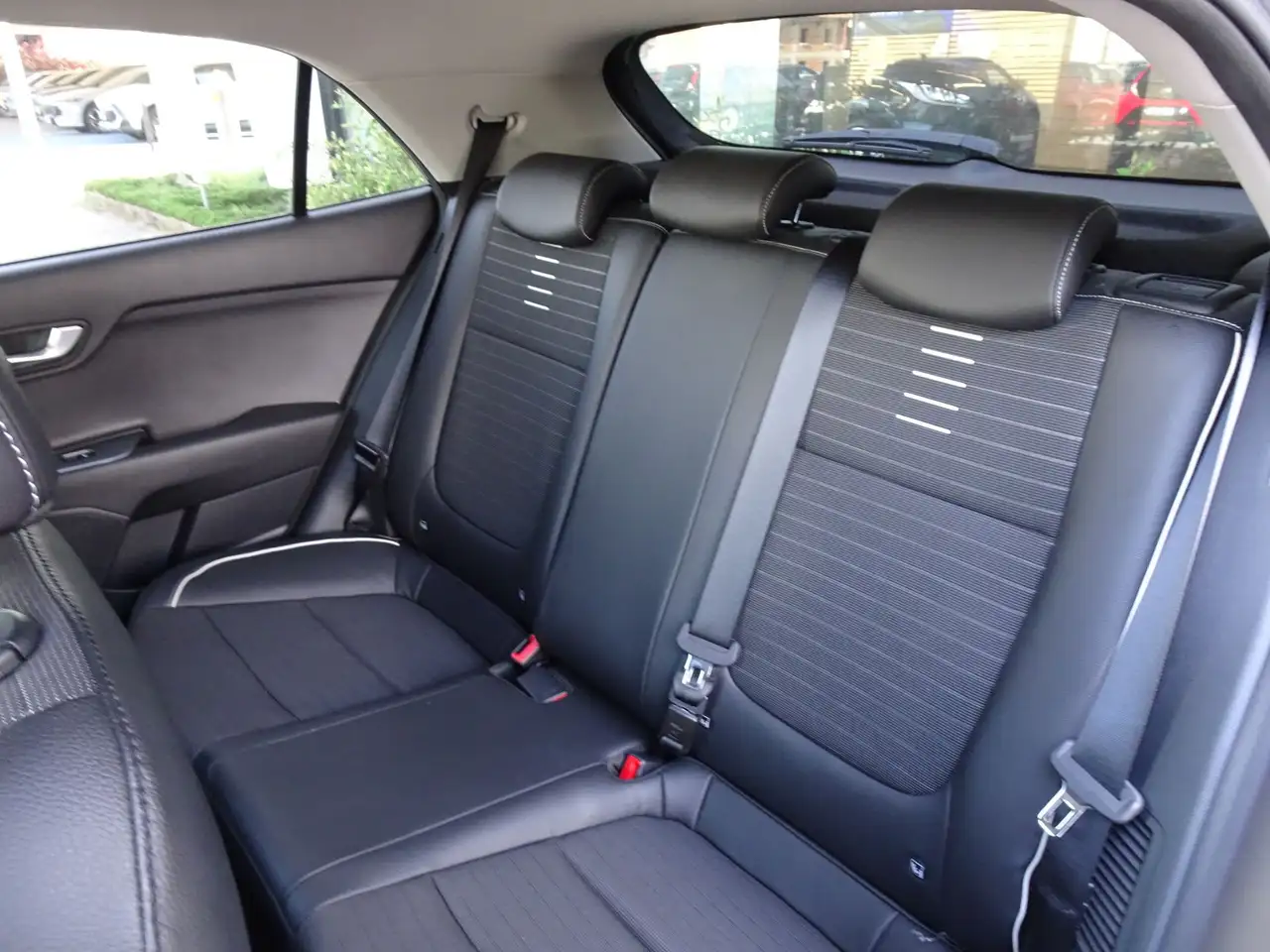 Kia Rio 4ª serie 1.0 T-GDi 120 CV MHEV DCT GT Line 10