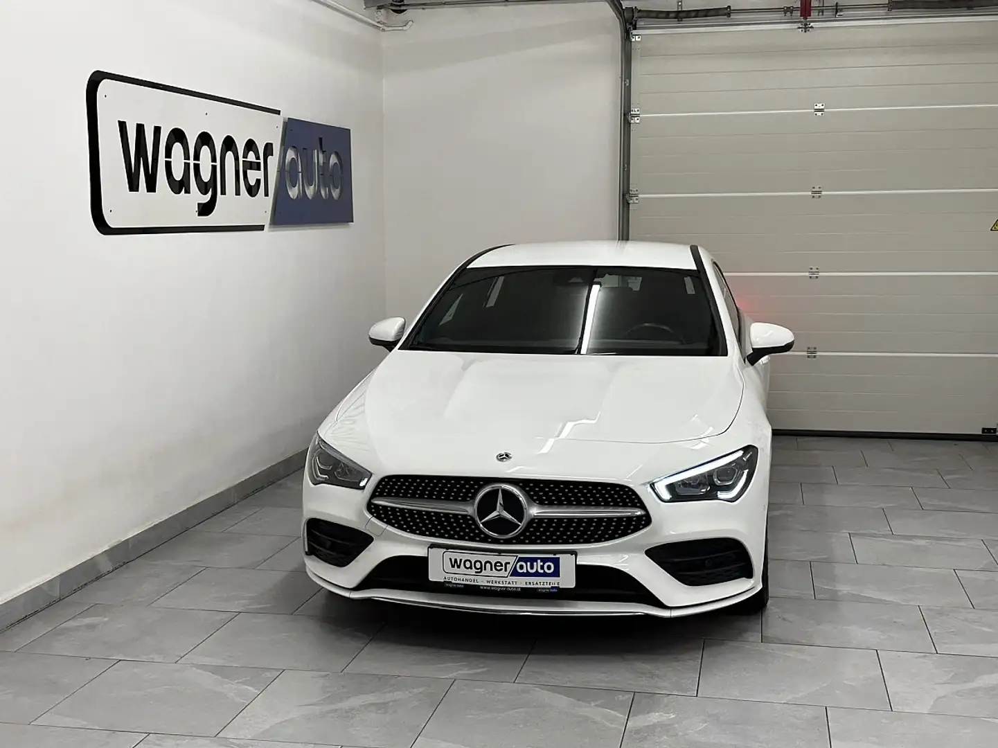 Mercedes-Benz CLA 180 Shooting Brake AMG-Line Aut.LED/Distronic/RFK/1... Weiß - 1