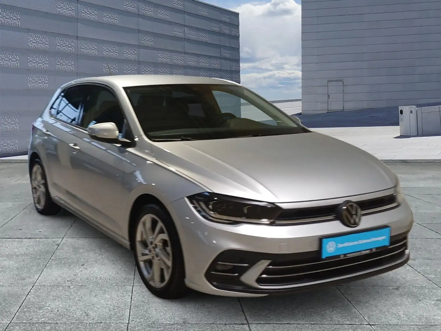 Volkswagen Polo 1.0 TSI Style DSG+USB+DAB+BAA+EPH+LWS+SHZ+ Klima Silber - 2