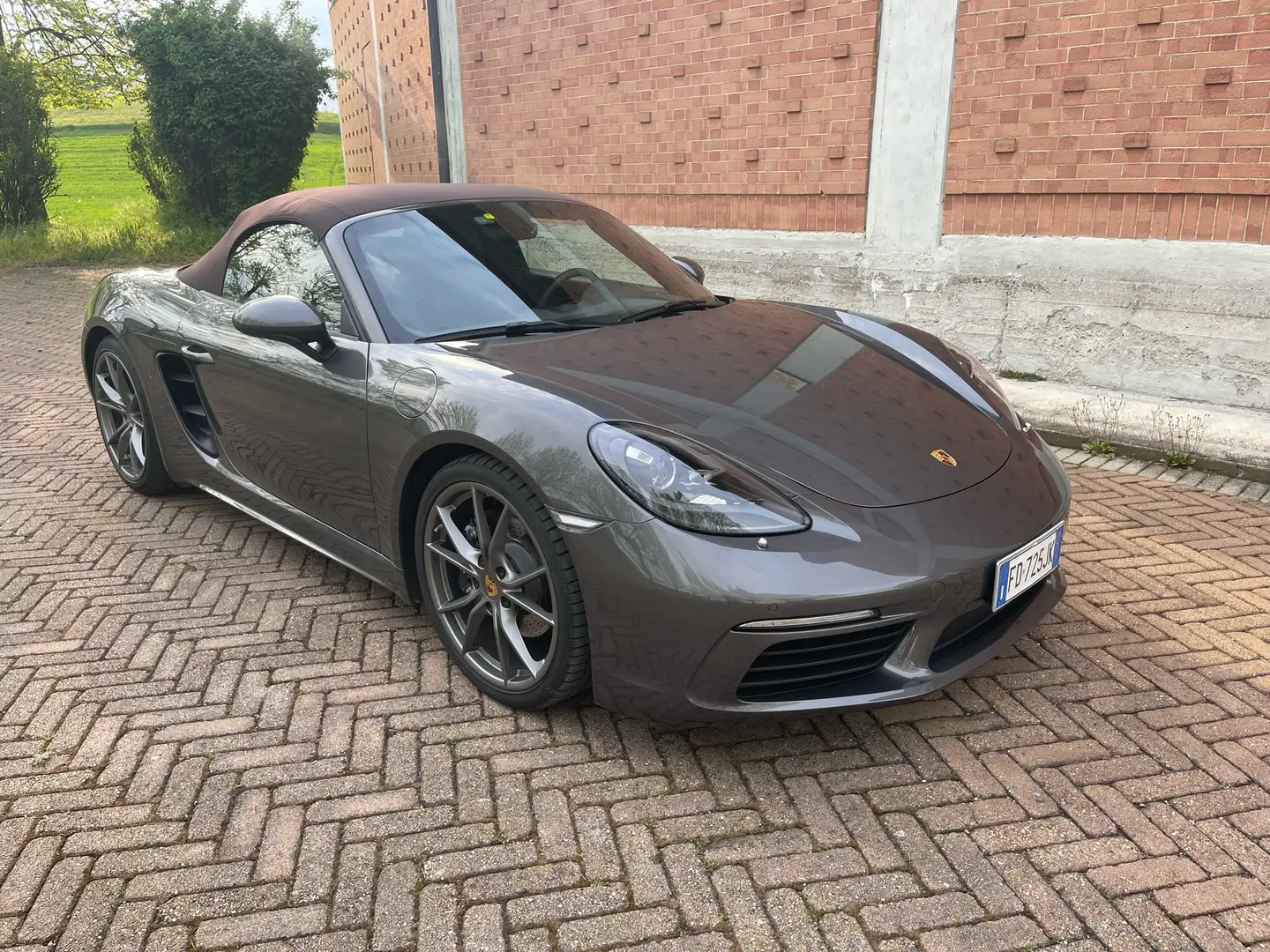 Porsche 718 982 Boxster Gris - 2
