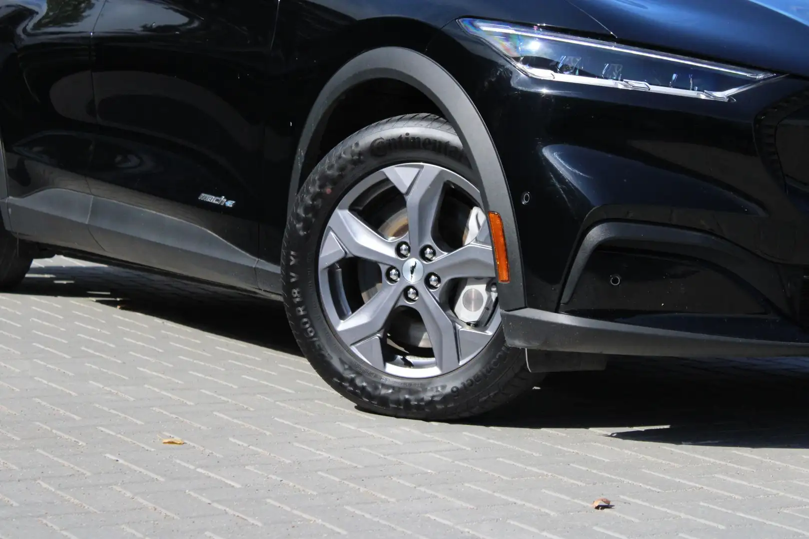 Ford Mustang Mach-E RWD 75 kWh 269pk | Technology Pack + | Adaptieve c Noir - 2