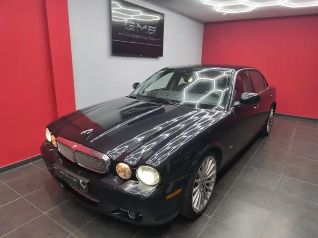 Jaguar XJ Super V8 L Aut.