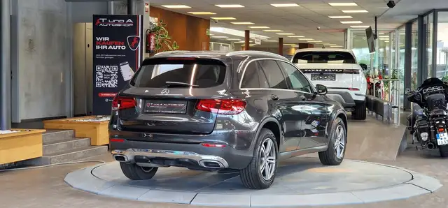 Mercedes-Benz GLC view 7