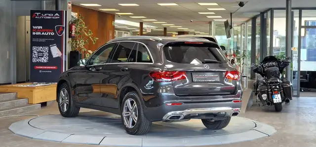 Mercedes-Benz GLC view 6