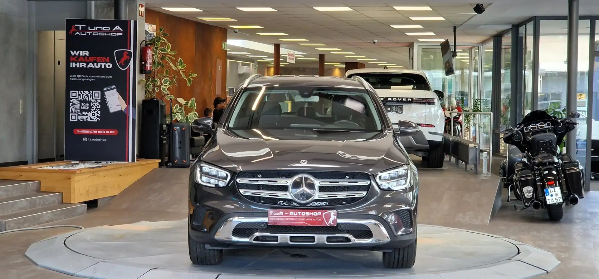 Mercedes-Benz GLC 200 d 4-Maitc 1-Hand Exclusive Line Aut. *Kamera*AHK*S Grau - 2
